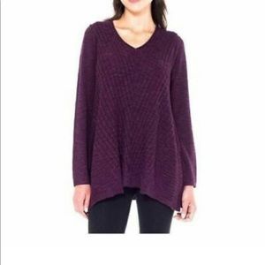 Beatrix Ost Women’s Ribbed Knit Long Sleeve V-Neck Tunic Sweater